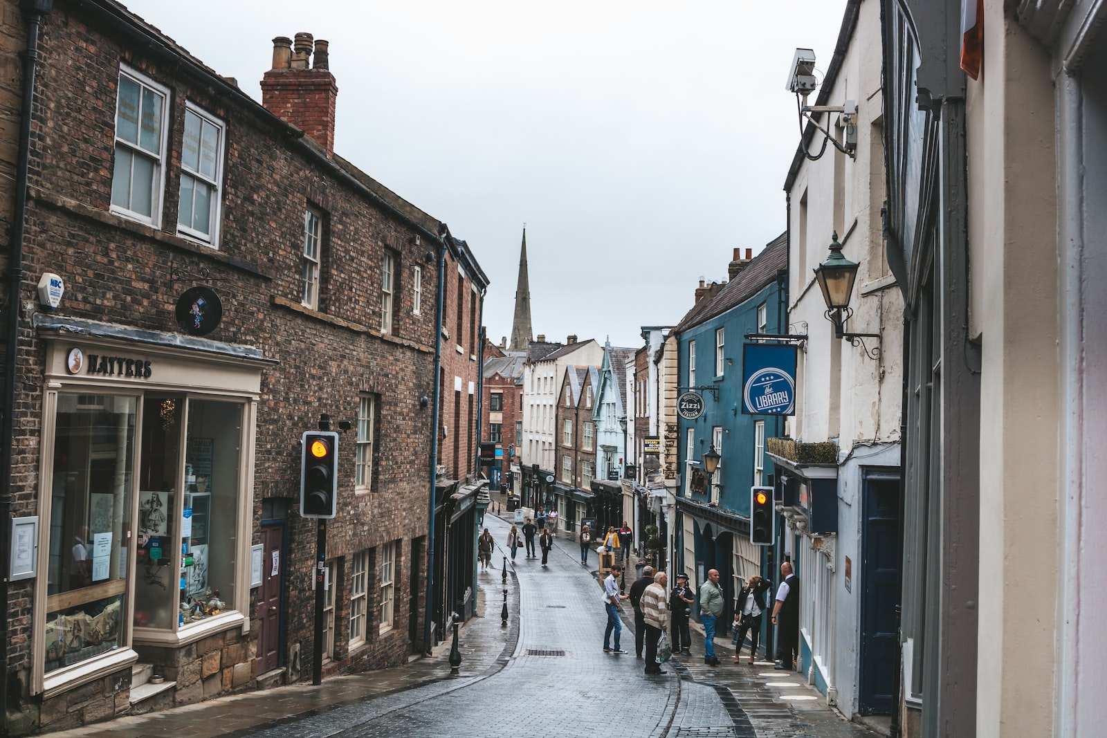 Declining High Streets Contribute to Voter Discontent Ahead of English Council Elections
